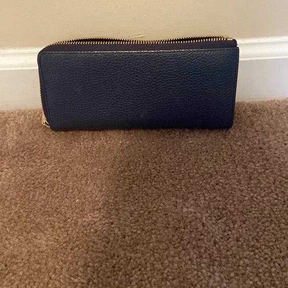 Michael Kors Jet Set Large Pebbled Leather Navy Quarter-Zip Wallet